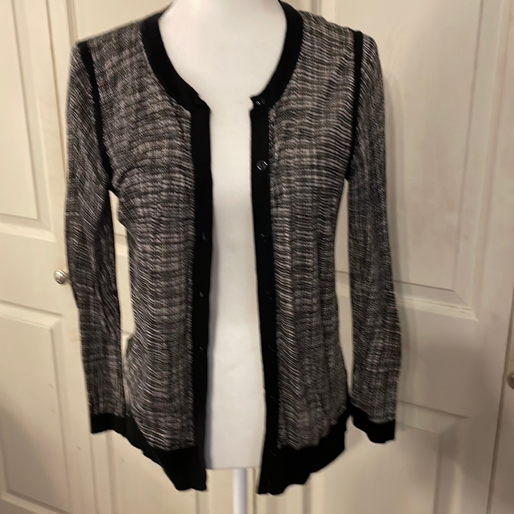 Loft. Black and cream fitted thin cardigan.
